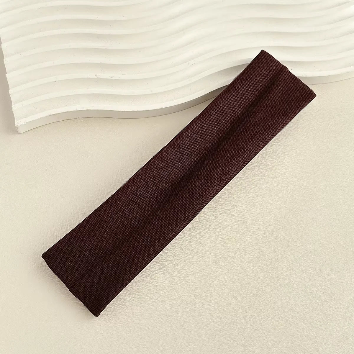 Four Seasons Solid Sports Headbands for Women
Stay stylish and comfortable year-round with these solid-color elastic headbands. Designed for fitness, running, yoga, and everyday wear, they provide a secure, non-slip fit to ke