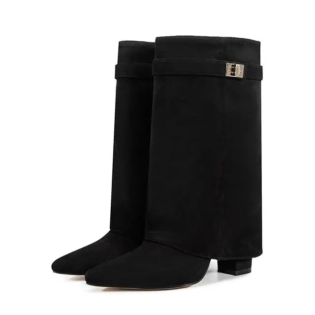 2025 Autumn/Winter Collection – Women’s Pointed-Toe Knee-High Boots with Metal Buckle. Featuring a thick high heel and sleek mid-leg design for a chic, fashionable look. Perfect for pairing with dresses or pants for elega