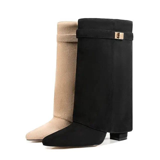 2025 Autumn/Winter Collection – Women’s Pointed-Toe Knee-High Boots with Metal Buckle. Featuring a thick high heel and sleek mid-leg design for a chic, fashionable look. Perfect for pairing with dresses or pants for elega